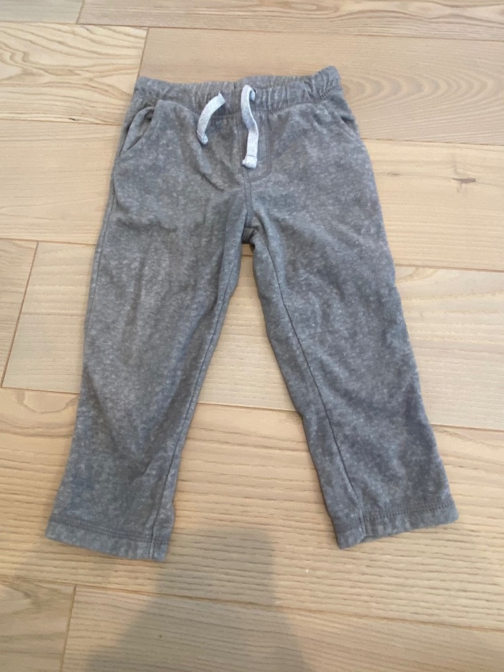 Carter’s 24M Boys’ Light Gray Sweatpants